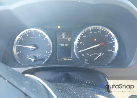 2015 Toyota Highlander Xle V6 z USA, uszkodzony, nr VIN 5TDJKRFH8FS083389